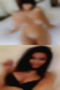 Middle naked size horny woman.