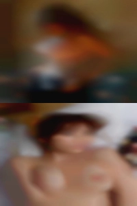 Female is 5'1 swinger 105lbs.